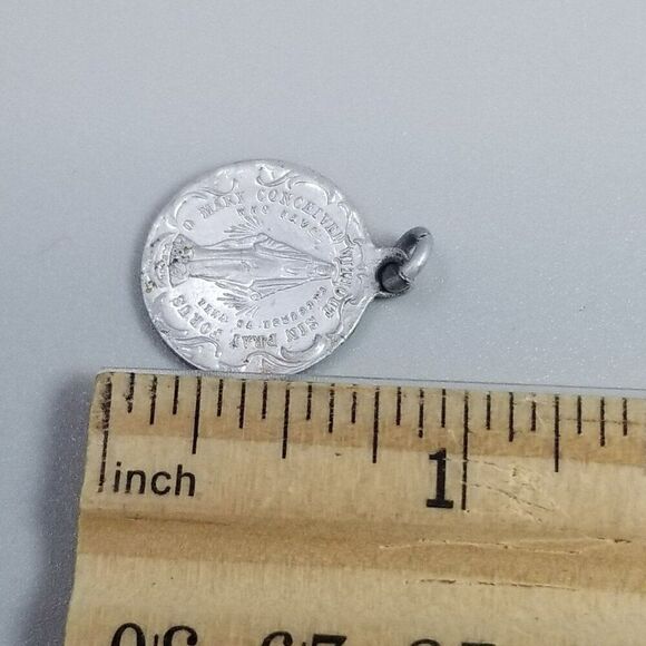 Vintage Virgin Mary Silver Tone Pendant Charm Medal Medallion, Double Sided - Picture 6 of 8
